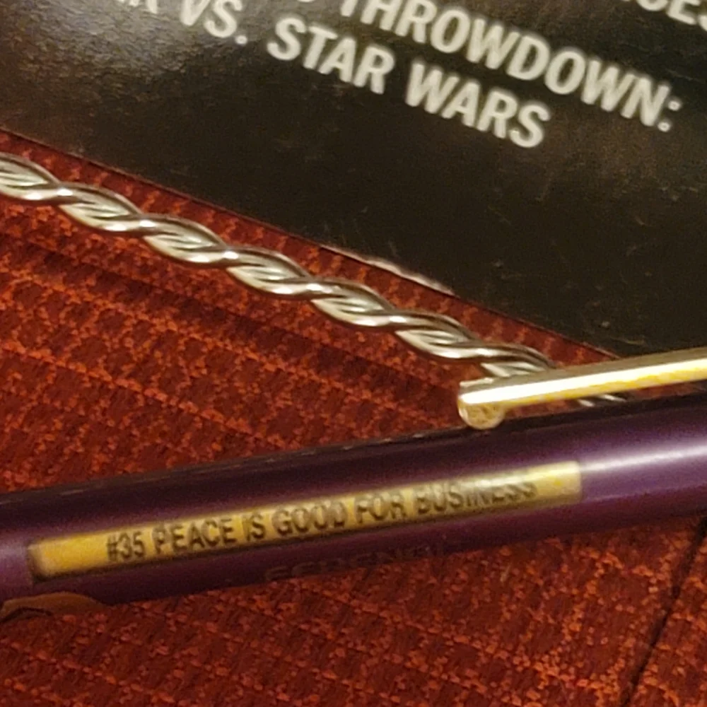 STAR TREK 50y SPECIAL EDITION MAGAZINE, VINTAGE 1991 HAND HELD GAME &FERENGI PEN